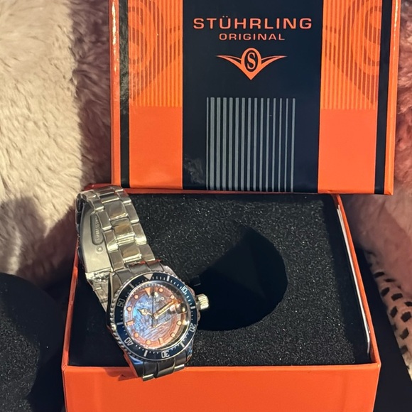 NIB STUHRLING Original Ladies Watch with original paperwork/Silvertone /Drk Blue - Picture 1 of 9
